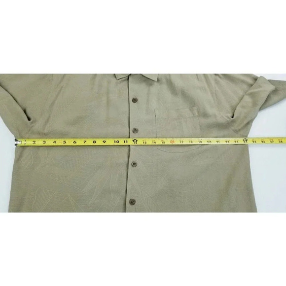 Tommy Bahama Size Large Men's Latte Macchiato Brown Floral Silk Logo Tag Shirt - Picture 3 of 11